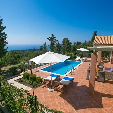 Sleeps 5 Pool Air Con Wifi فيلة *
