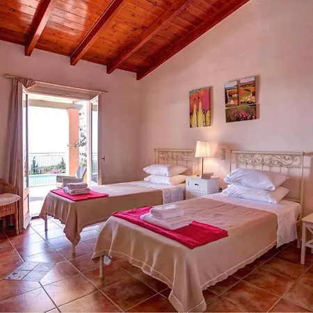 Sleeps 5 Pool Air Con Wifi Villa Mánganos